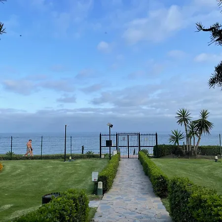 Beachfront Escape Lejlighed *